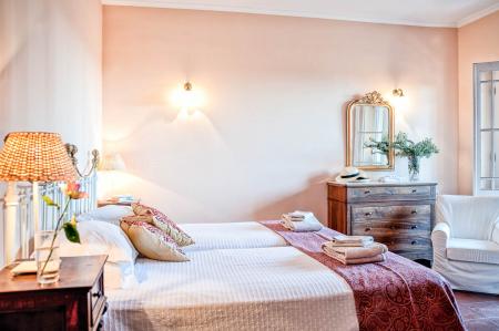 Κέρκυρα μοναδική βίλα 1.200 τ.μ προς μίσθωση