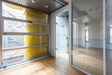 Αθήνα αυτοτελές κτίριο 1.900 τμ προς ενοικίαση