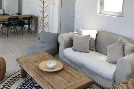 Μύκονος μοντέρνες βίλες 400 τ.μ προς πώληση