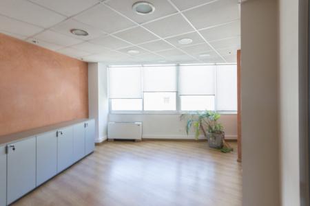 Αμπελόκηποι γραφείο 200 τμ προς ενοικίαση