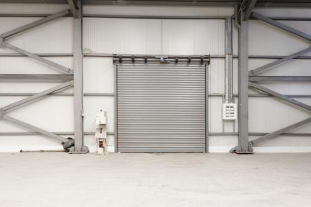 Aποθήκη 2.200 τ.μ προς πώληση, Θριάσιο