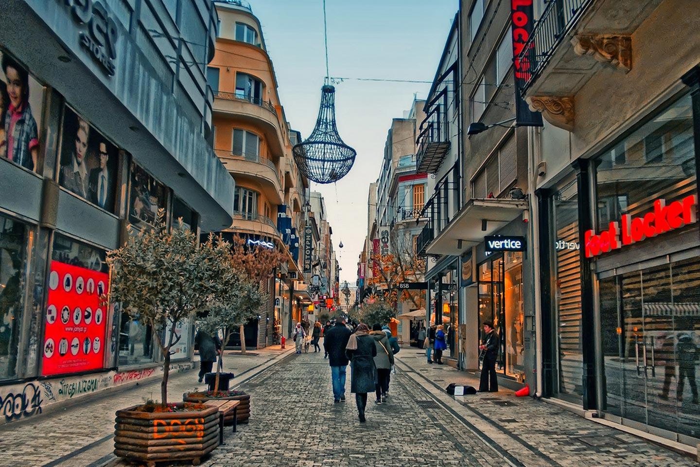 Ερμού μισθωμένο κατάστημα 270 τ.μ προς πώληση