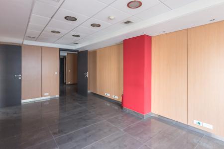 Αθήνα κέντρο γραφείο 1.300 τ.μ προς ενοικίαση