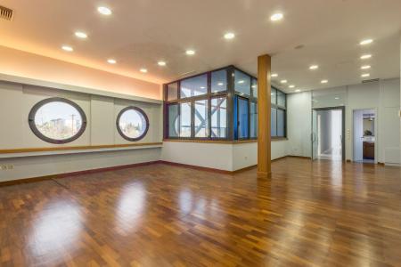 Επαγγελματικό κτίριο 4.060 τ.μ προς ενοικίαση, Σχηματάρι