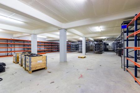 Επαγγελματικό κτίριο 4.060 τ.μ προς πώληση, Σχηματάρι