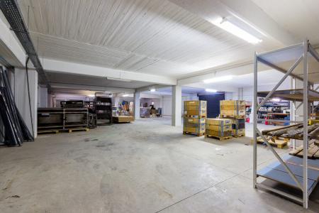 Επαγγελματικό κτίριο 4.060 τ.μ προς πώληση, Σχηματάρι