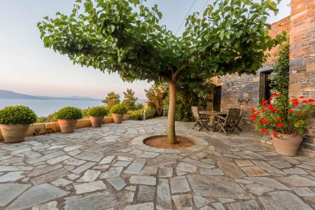 Αττική πολυτελής βίλα 450 τ.μ προς πώληση