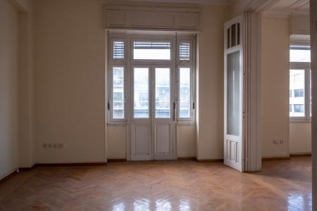 Νεοκλασικό κτίριο 2.000 τ.μ πωλείται, Αθήνα