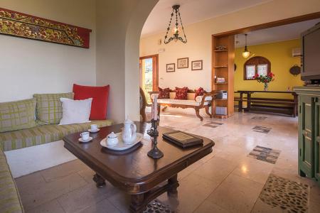 Παραδοσιακή βίλα 220 τ.μ πωλείται στη Ζάκυνθο