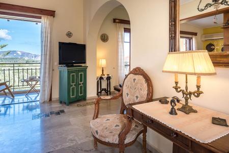 Παραδοσιακή βίλα 220 τ.μ πωλείται στη Ζάκυνθο