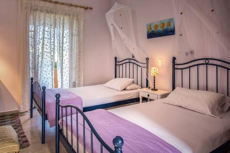 Παραδοσιακή βίλα 220 τ.μ πωλείται στη Ζάκυνθο