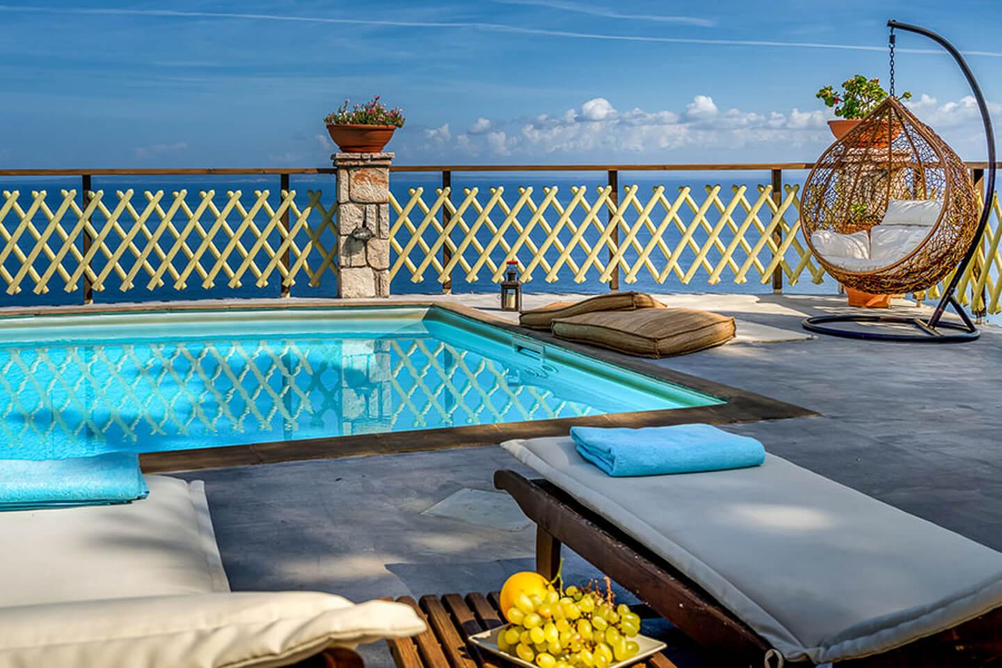 Πολυτελείς βίλες 510 τ.μ προς πώληση, Ιόνια Νησιά