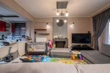 Διαμέρισμα 80 τ.μ προς πώληση στο Χολαργό