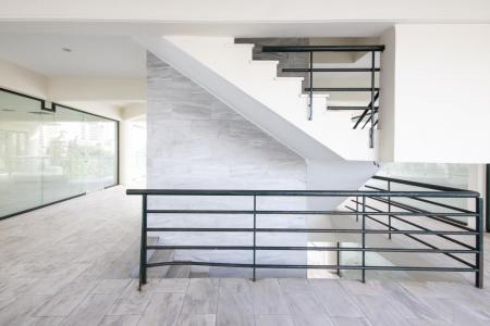 Ενοικιάζεται επαγγελματικό κτιρίο 2.400 τ.μ, Χολαργός