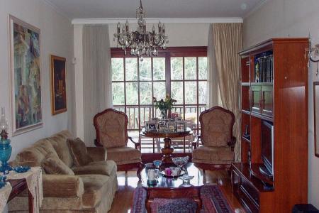 Δροσιά πωλείται μεζονέτα με ανεξάρτητο διαμέρισμα