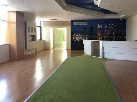 Γραφεία 2.000 τ.μ ενοικιάζονται, Νέα Ερυθραία