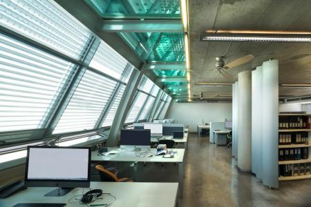 Kτίριο γραφείων 1.296 τ.μ προς πώληση, Αθήνα