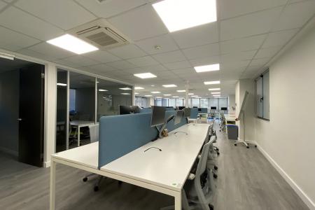 Αυτοτελές κτίριο 1.440 τ.μ προς ενοικίαση, Μαρούσι