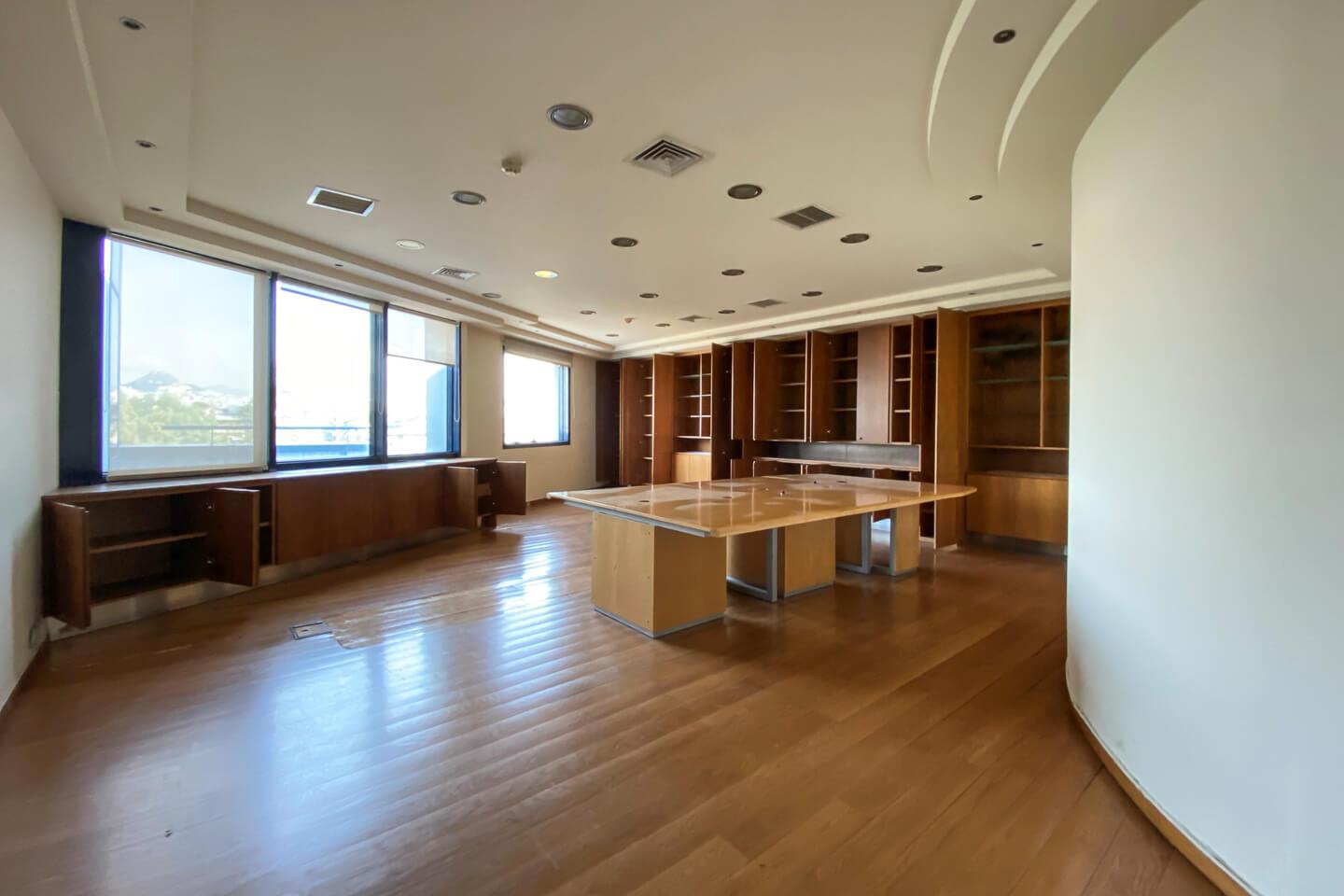 Επαγγελματικό κτίριο 3.605 τ.μ προς ενοικίαση, Καλλιθέα