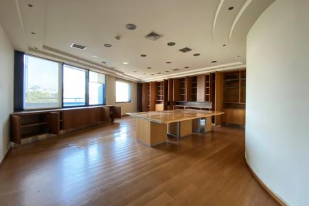 Επαγγελματικό κτίριο 3.605 τ.μ προς ενοικίαση, Καλλιθέα