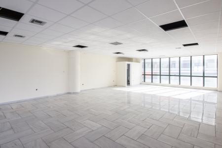 Επαγγελματικό κτίριο 2.400 τ.μ προς πώληση, Χολαργός