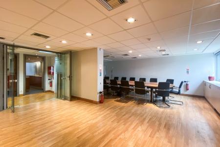 Γραφεία 460 τ.μ προς ενοικίαση στο Σύνταγμα