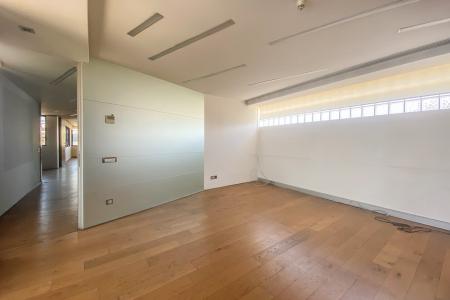 Επαγγελματικό κτίριο 2.625 τ.μ προς πώληση, Χαλάνδρι