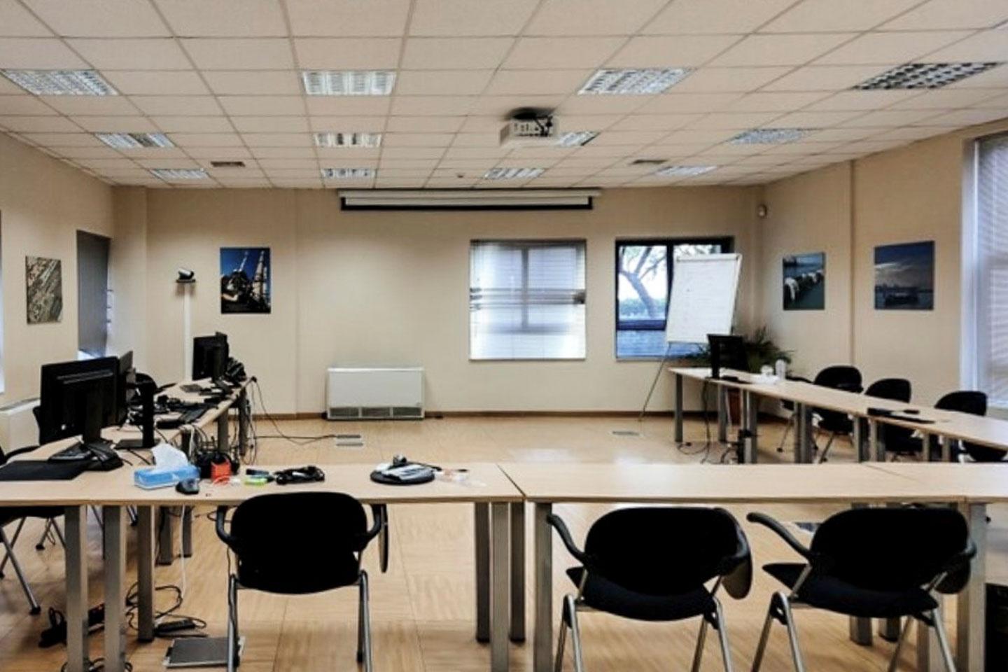 Κτίριο 3473 τ.μ, Αγία Παρασκευή προς ενοικίαση