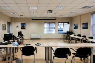 Κτίριο 3473 τ.μ, Αγία Παρασκευή προς ενοικίαση