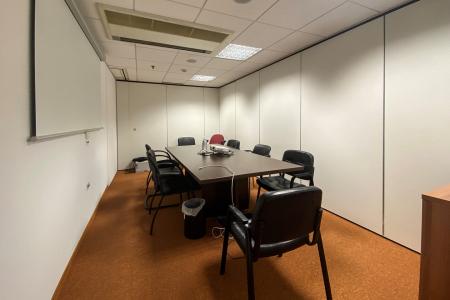 Κηφισιά, γραφείο 2.300 τ.μ, προς ενοικίαση.